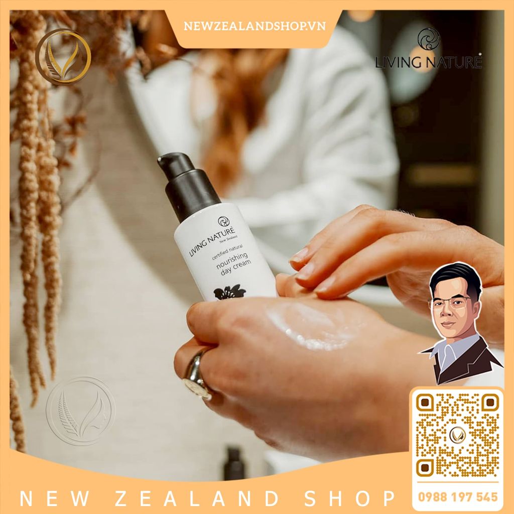 Kem dưỡng da ban ngày Living Nature Nourishing Day Cream 60ml