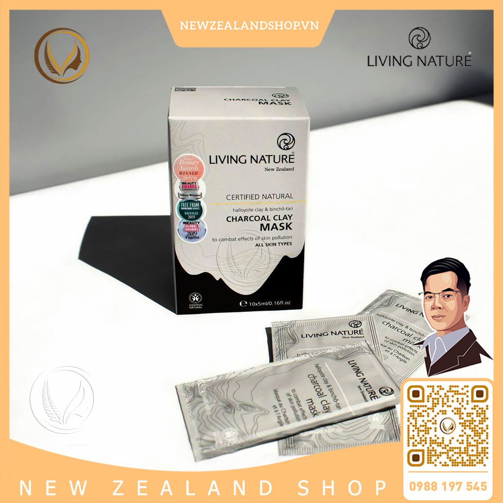 Mặt nạ đất sét than hoạt tính Living Nature Charcoal Clay Mask 10 gói