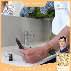 Son môi đỏ rượu 100% tự nhiên Living Nature Lipstick Pure Passion 12 (3.9g)