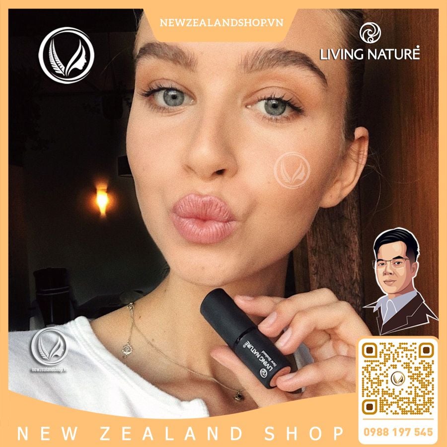 Son môi màu hồng nude 100% tự nhiên Living Nature Lipstick Precious 09 (4.0g)