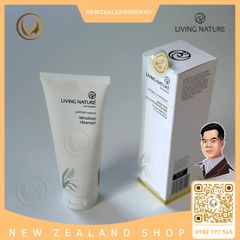Sữa rửa mặt cho da nhạy cảm Living Nature Sensitive Cleanser 100ml