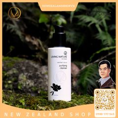 Sữa rửa mặt cho da dầu, da hỗn hợp Living Nature Purifying Cleanser 120ml