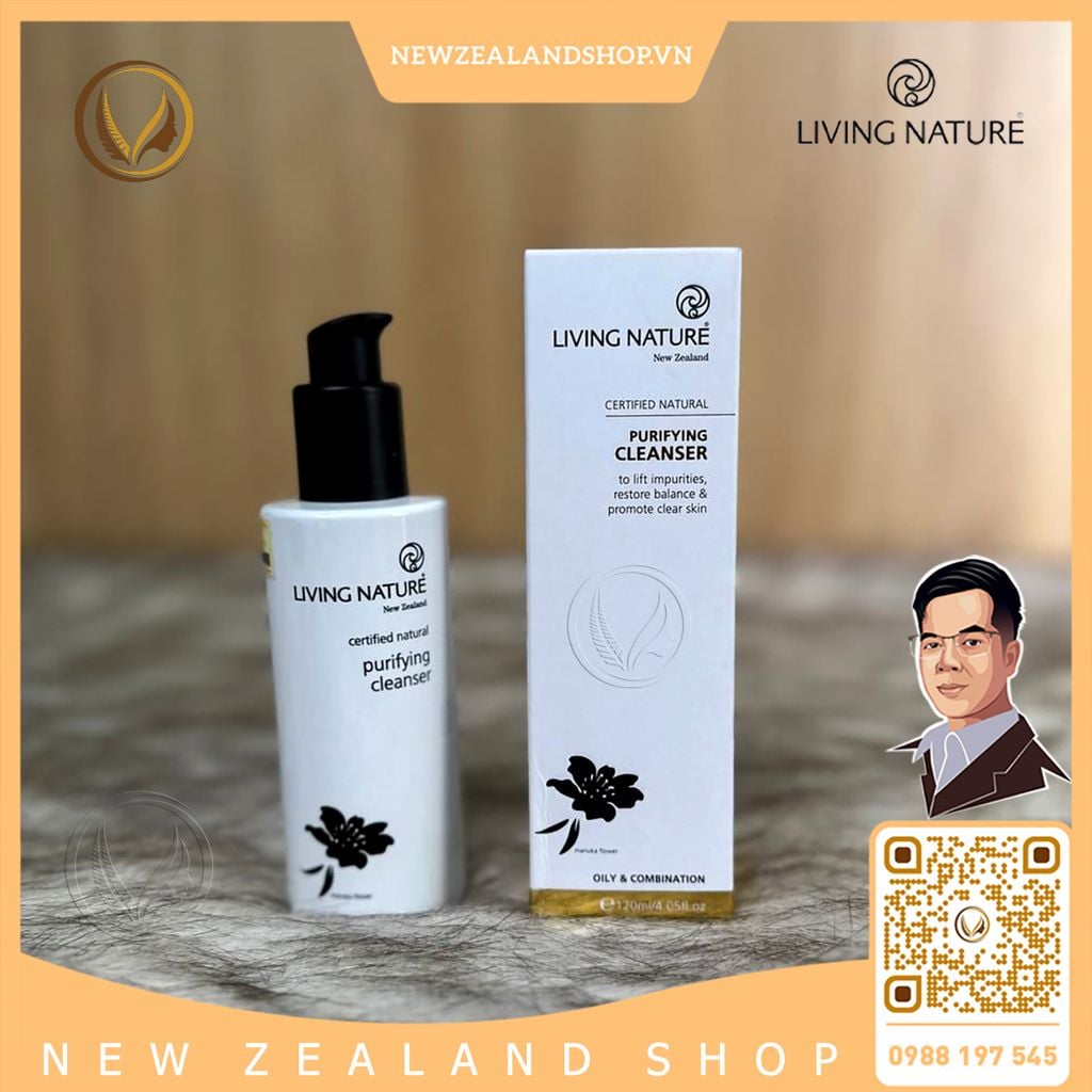 Sữa rửa mặt cho da dầu, da hỗn hợp Living Nature Purifying Cleanser 120ml
