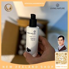Sữa rửa mặt cho da thường, da khô Living Nature Vitalising Cleanser 120ml