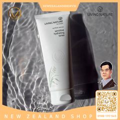 Toner dưỡng ẩm cho da nhạy cảm Living Nature Sensitive Hydrating Toner 100ml