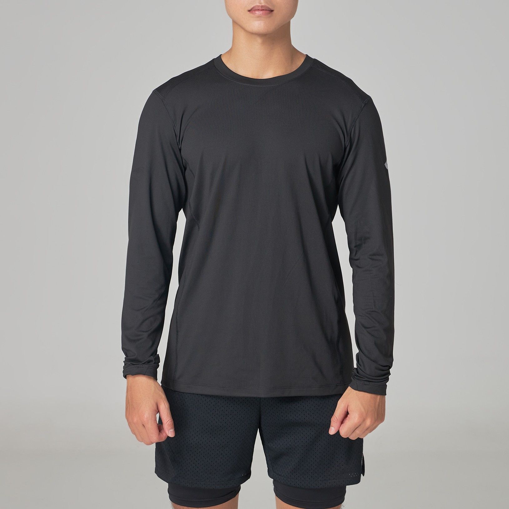  Áo Dài Tay Thể Thao Giữ Ấm CHẠY BỘ 2IN1 WARM UP LONG SLEEVE (ĐEN) 