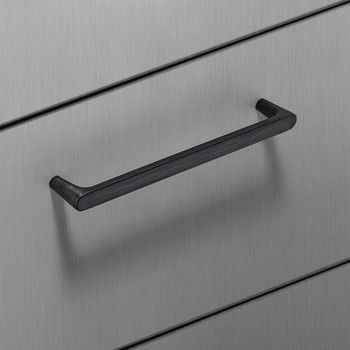 Tay nắm tủ Hafele màu đen mờ 140mm 106.69.131