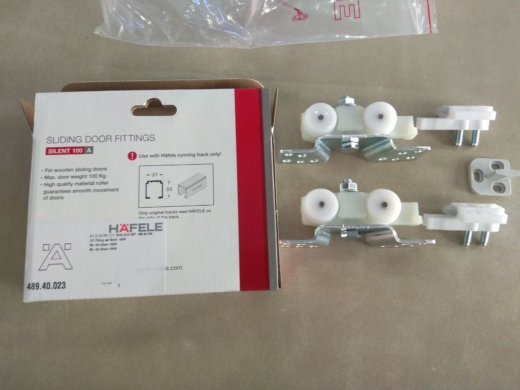 Bộ phụ kiện cửa lùa Häfele 100kg/A 489.40.023