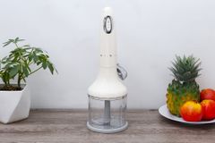 Máy xay cầm tay Smeg màu kem HBF02CREU 535.43.615
