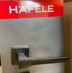 Tay nắm cửa Hafele TECHNA màu đen 901.79.718