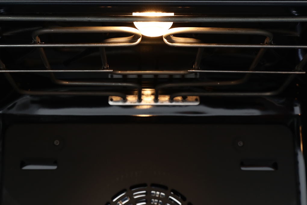 Lò nướng âm tủ Bosch HBG634BB1B 71L series 8