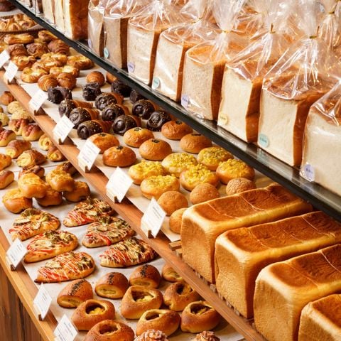  Croissant Shokupan 1/2 (Bánh Shokupan ngàn lớp ổ 1/2) 