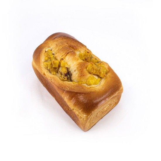  Shokupan Sweet Potato (Bánh Shokupan khoai lang) 
