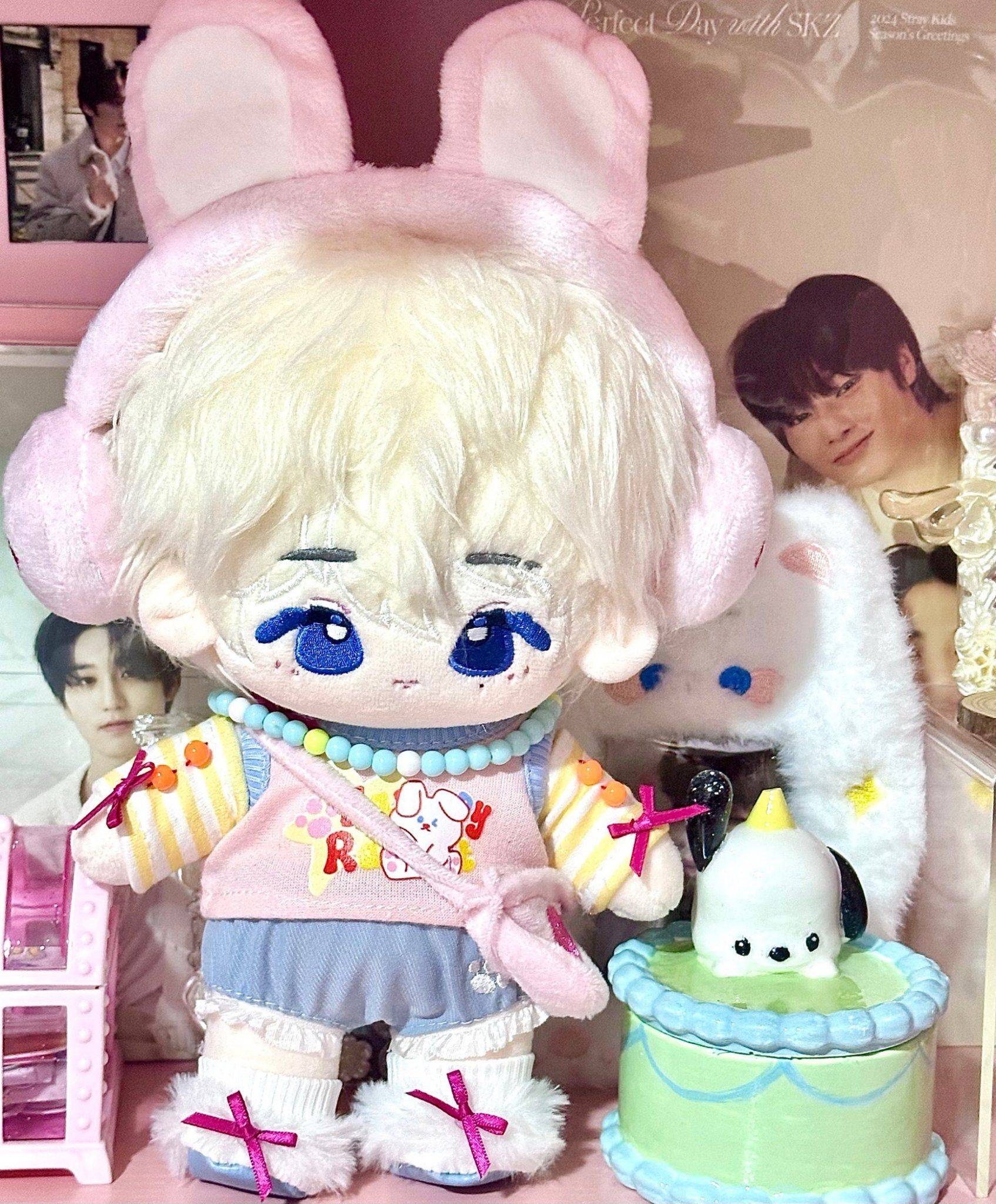  [ORDER] OUTFIT DOLL 20cm - SET PARTY COLOR 