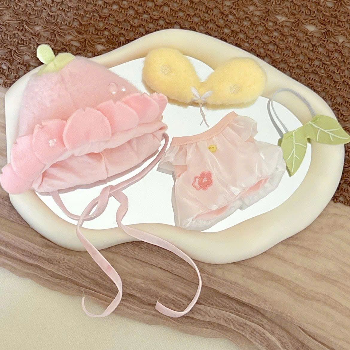  [PRE-ORDER] OF017 - THIÊN THẦN NHỎ HOA ĐÀO VÀ NGƯỜI LÀM VƯỜN CUTE 10CM 