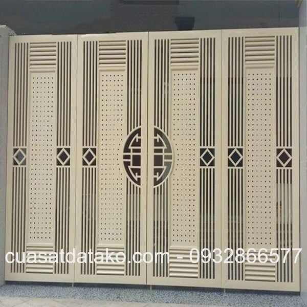 cổng sắt 4 cánh đẹp nhất