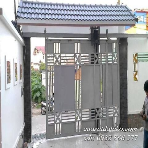 Cổng sắt lùa treo