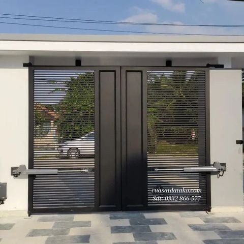 mẫu cửa cổng 2 cánh mở tự động