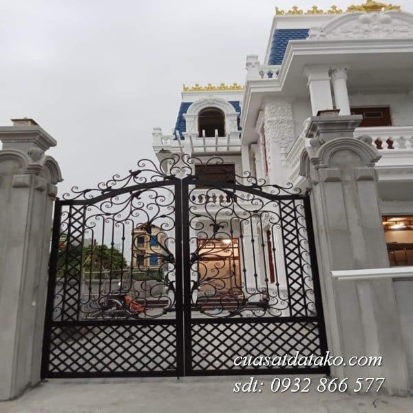 cửa cổng sắt mỹ thuật