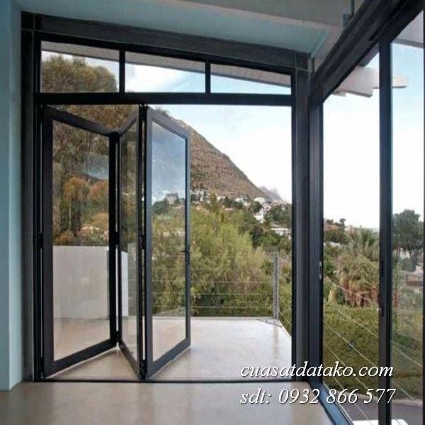 cửa nhôm xingfa 3 cánh xếp trượt