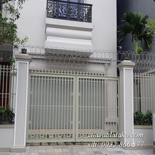 cửa cổng lùa 2 cánh