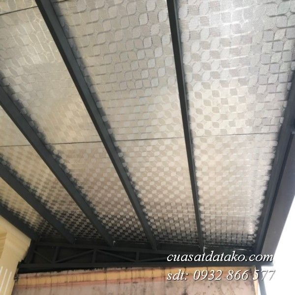 làm mái tôn chống nóng