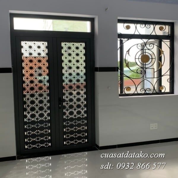 mẫu cửa cnc sắt mỹ thuật