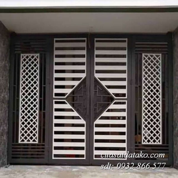 mẫu cửa sắt hộp 4 cánh đơn giản tphcm