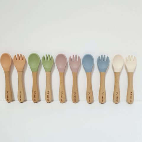  Bộ thìa dĩa ăn dặm cho bé Woody SAPO SAPi - Burly Wood (Gỗ cháy) 