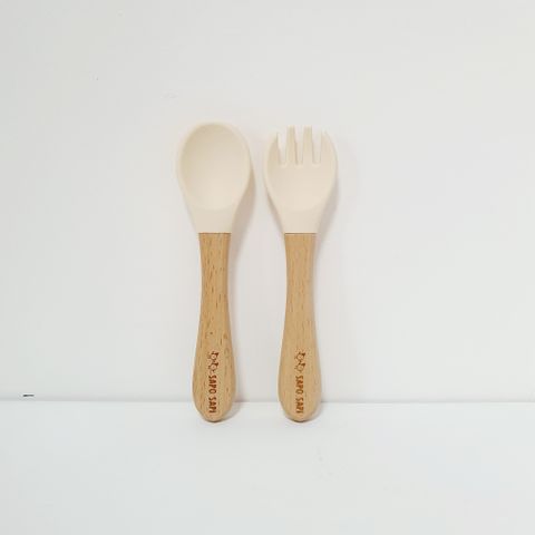  Bộ thìa dĩa ăn dặm cho bé Woody SAPO SAPi - Cream (Màu Kem) 
