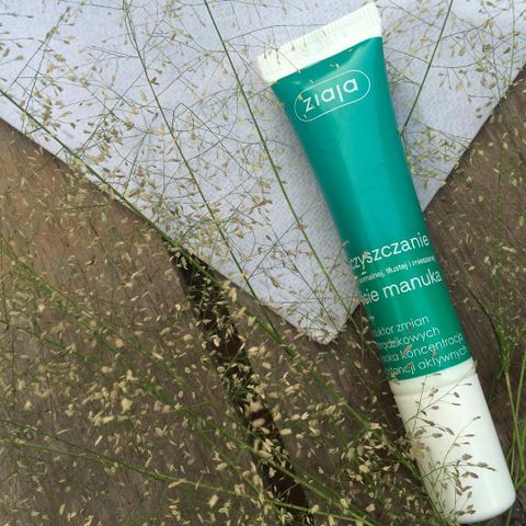  Kem chấm trị mụn tức thì Manuka 