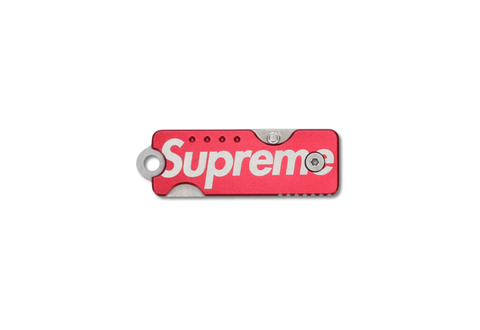  Supreme Quiet Carry Knife 