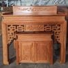 Mẫu bàn thờ gõ đỏ vân nét đẹp