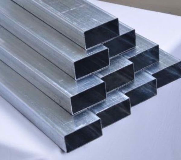 Hoà Phát Galvanized Rectangular Steel Pipe 20 X 40, 1.4mm, 6m/pipe Length, 7.47kg/pipe