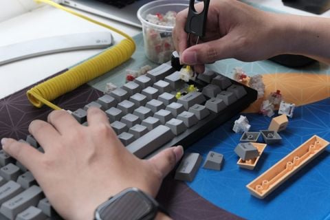  MAXFIT67-  RGB MECHANICAL HOTSWAP KEYBOARD 