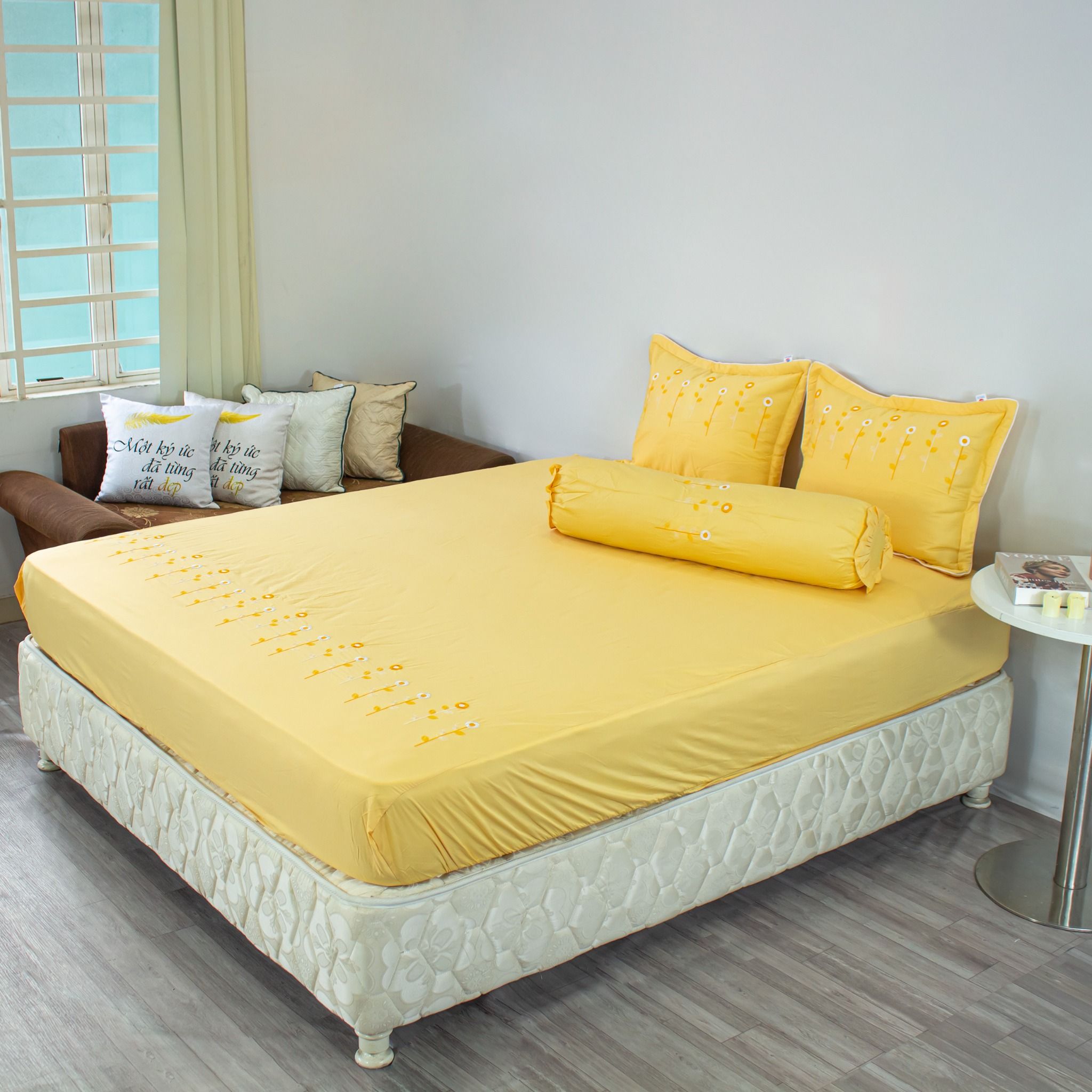  Bộ Ga Bọc Cotton Thêu Chân Màu Vàng (NS) 