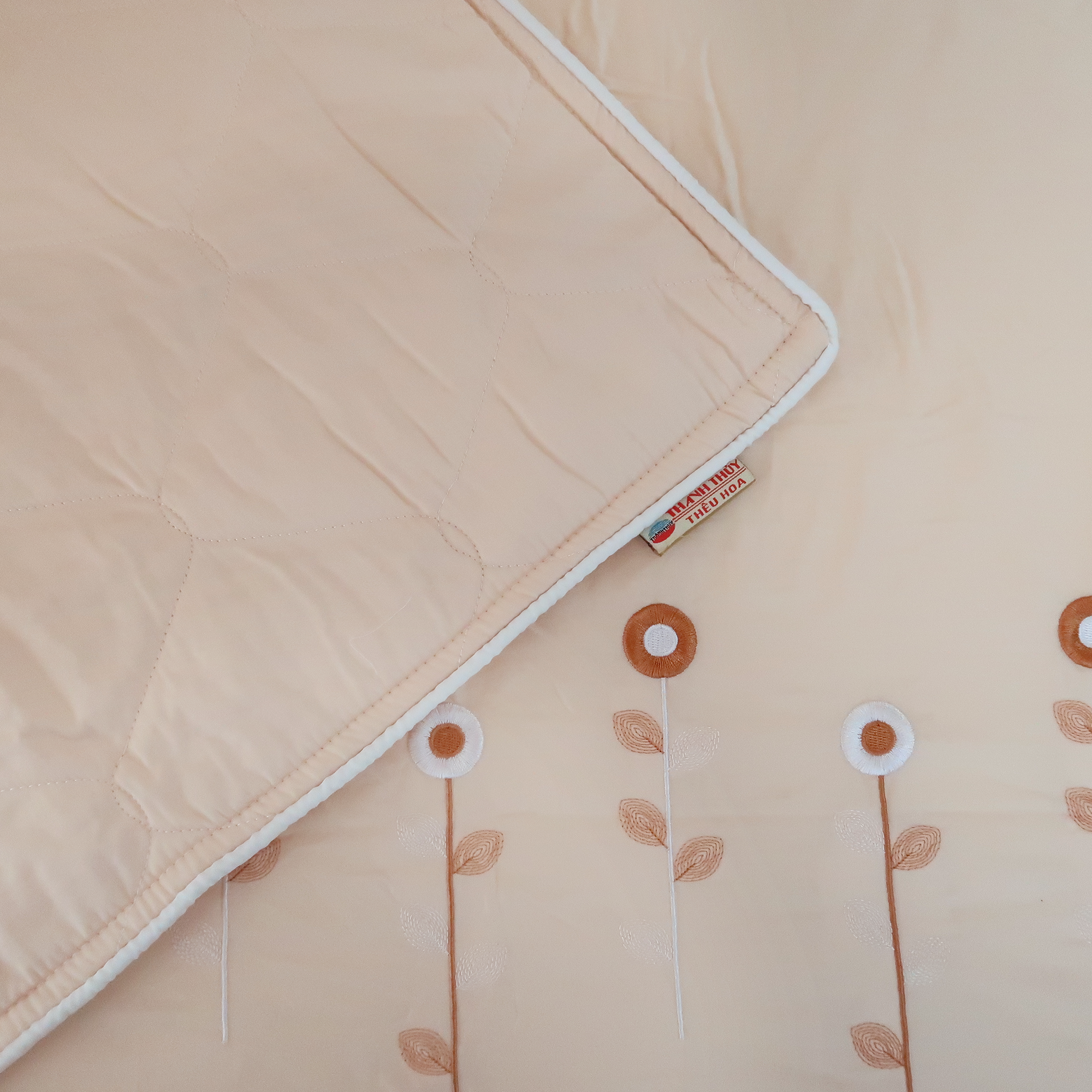  Vỏ Gối Cotton Thêu Chân Màu Kem Sữa (11) 