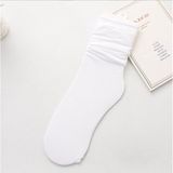  Tất xinh xắn, màu basic, đơn giản, phù hợp mọi bộ đồ 