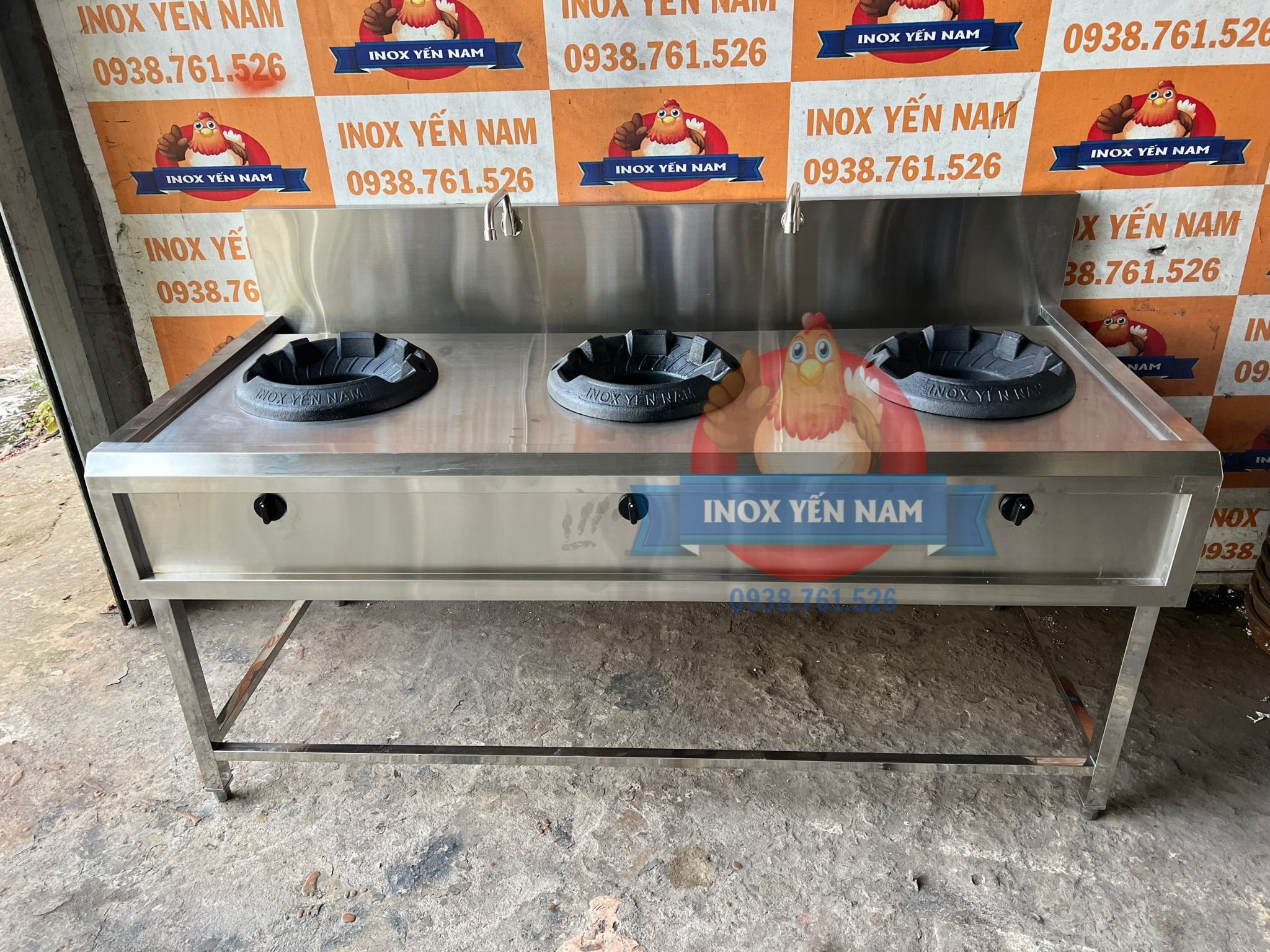  Bếp Á Công Nghiệp 3 Họng Gang TX1888 