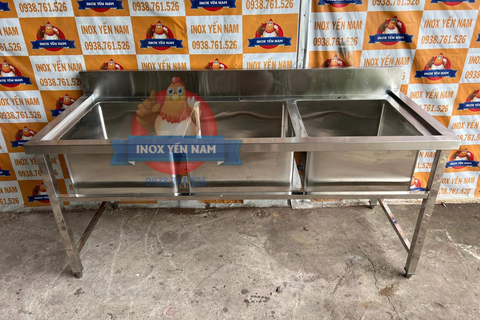  Chậu Rửa Công Nghiệp Inox 3 Hộc T1878 