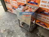  Thùng Đá Inox Có Chân 4 Khay D554 
