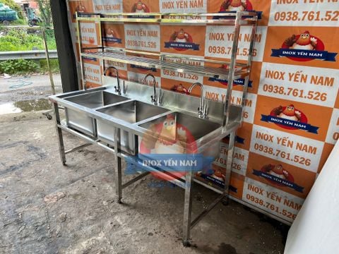  Bồn Rửa Công Nghiệp 3 Hộc Inox 304 Có Kệ C18716 