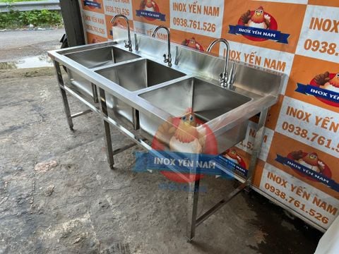 Bồn Rửa Chén Công Nghiệp 3 Hộc Inox 304 C1878 