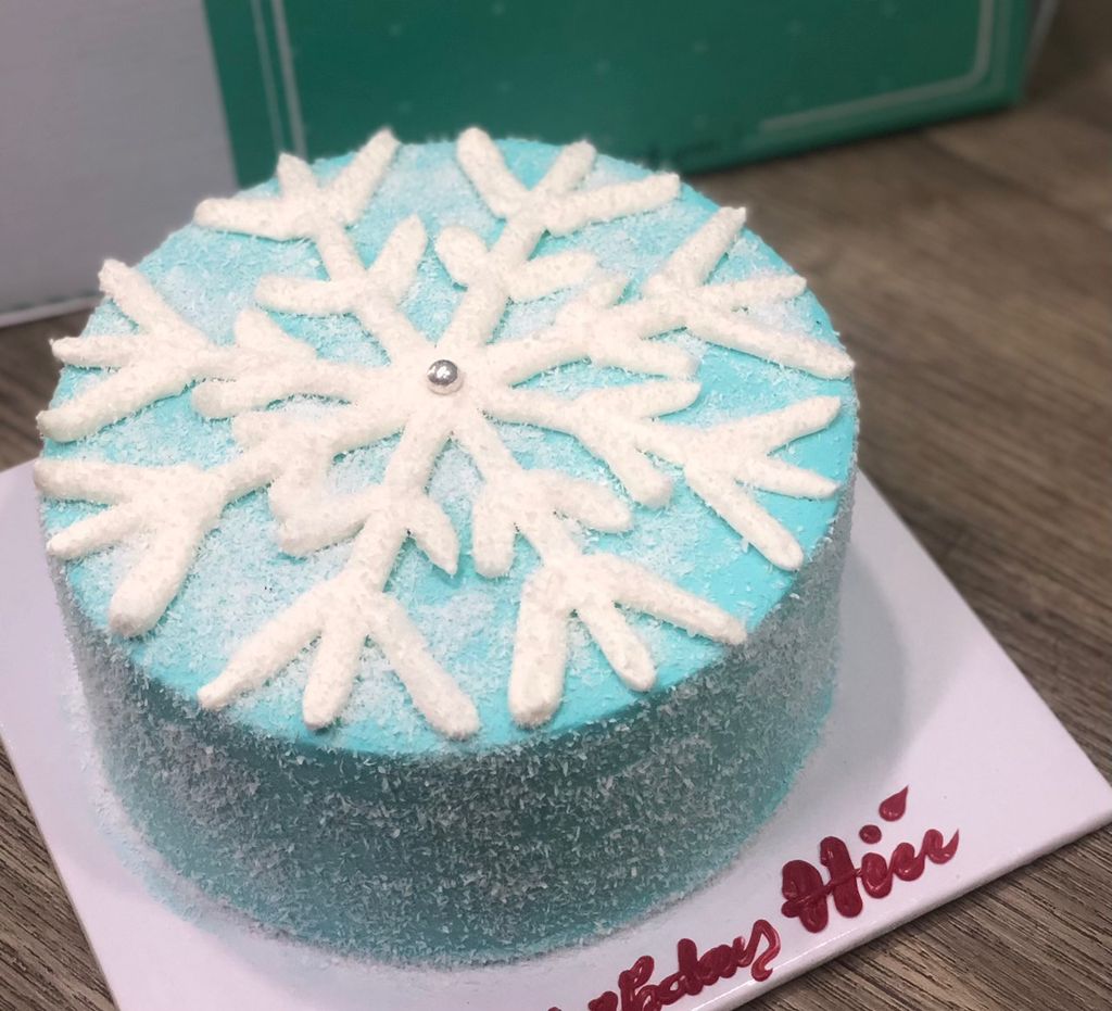  Bánh kem bắp bông tuyết xinh 