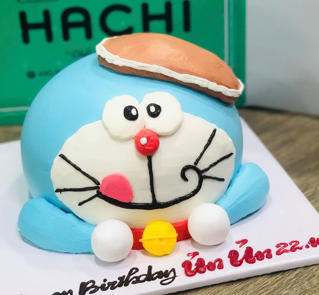  Bánh kem bắp doreamon 