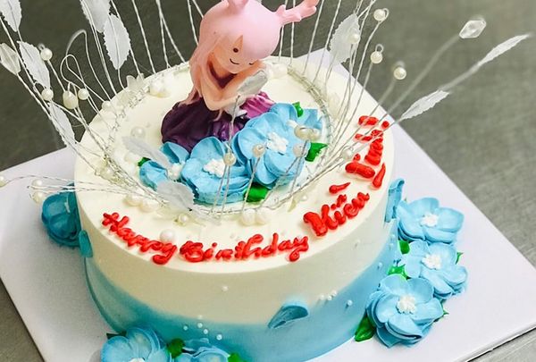  Bánh kem bắp bé gái thiên thần 