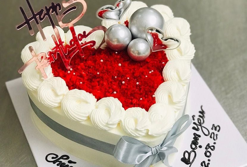  Bánh kem bắp trái tim  bé nhỏ 