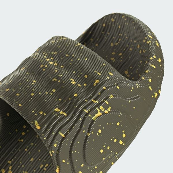 Dép quai ngang adidas Adilette 22 Nam - IG9263