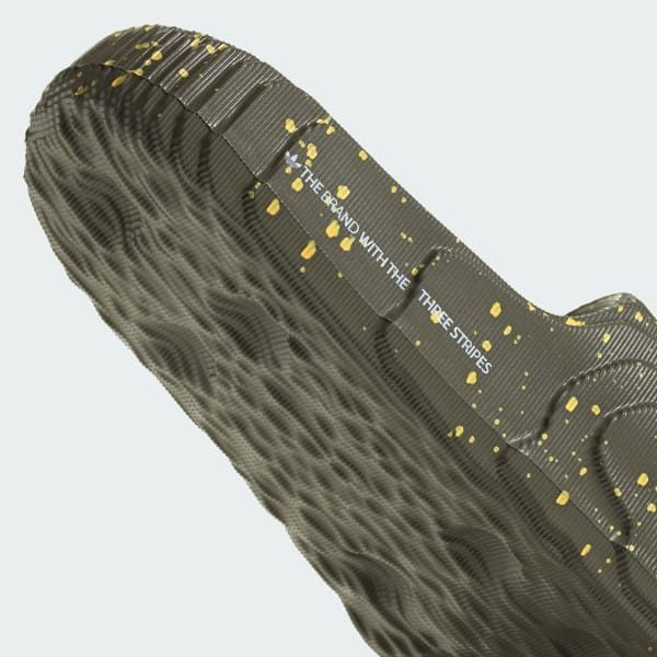 Dép quai ngang adidas Adilette 22 Nam - IG9263