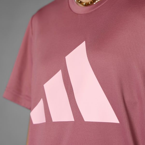 Áo T-shirt chạy bộ adidas Run It Nữ IW8444